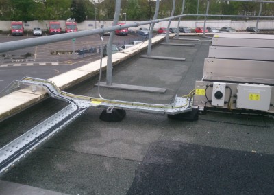 tray work on central roof