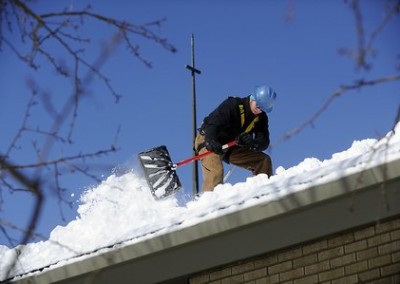 snow-cleaning